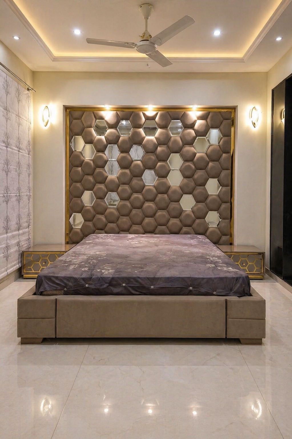 HexaLuxe Bed Set