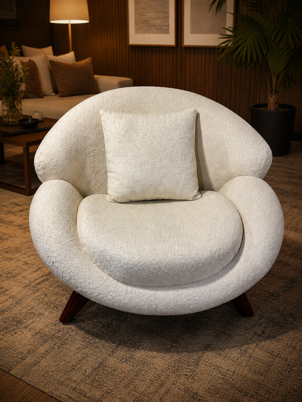 Nubo Lounge Chair