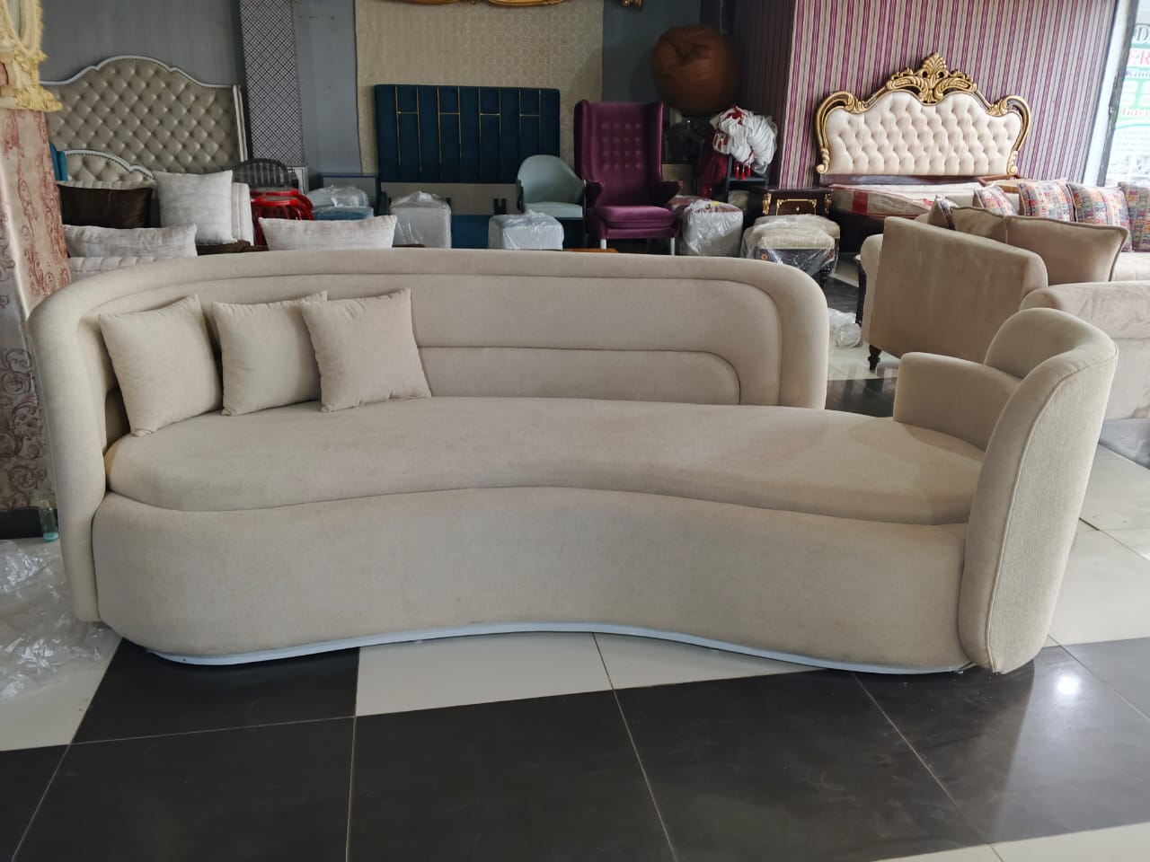 Velora Curve Chaise Sofa